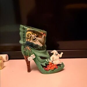 Green Halloween-Themed Women's Shoe